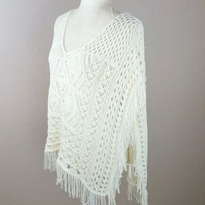 H&M - Cream Crochet‎ Poncho